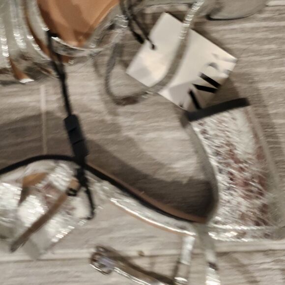 Zara Silver Strappy Sandals for Women Very Beautiful New - Picture 6 of 7